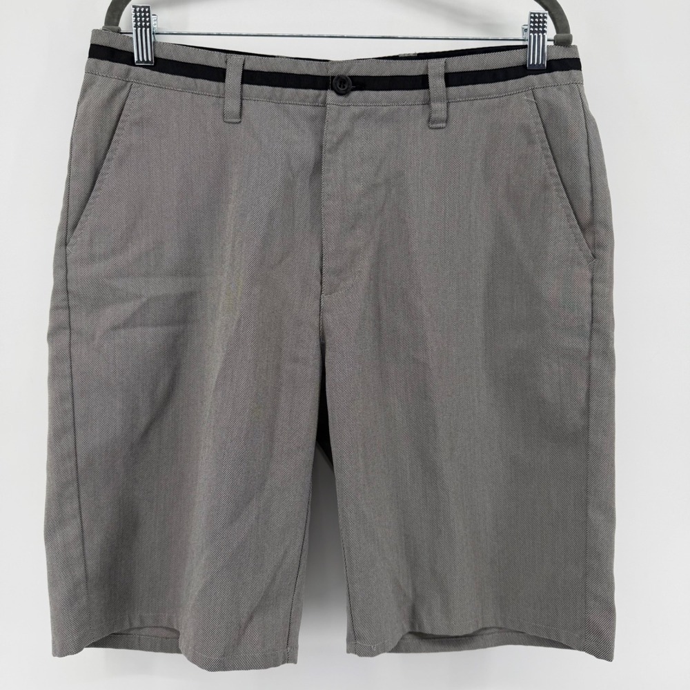 Travis Mathew Golf Shorts Mens 34 Grey Micro Pattern Performance Stretch Casual